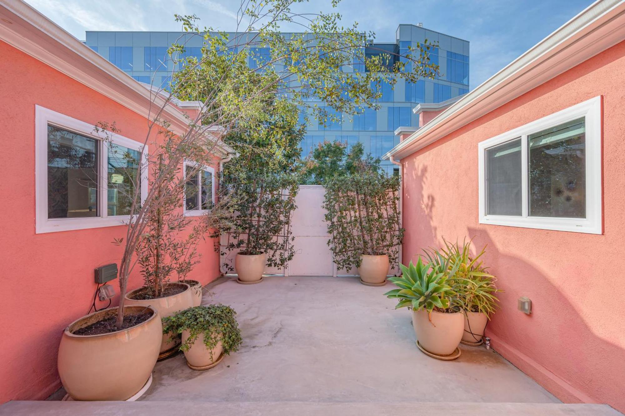 Art Deco By Avantstay 1920S Remodeled Bungalow Open Layout Courtyard Los Ángeles Exterior foto